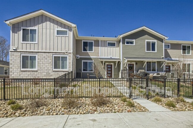 Foto del edificio - 679 Stonebridge Dr