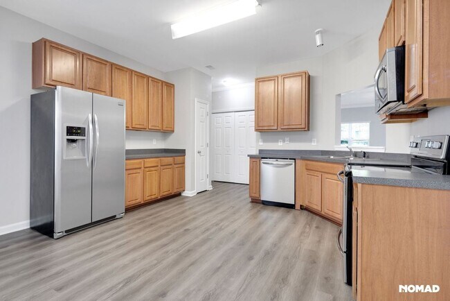 Foto del edificio - 3 Bedroom Single Family Home in Columbia