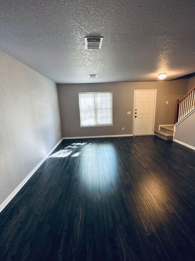 Photo - Cimarron Trails House