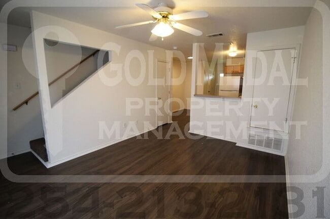 Building Photo - 4410 Alan Kent Dr