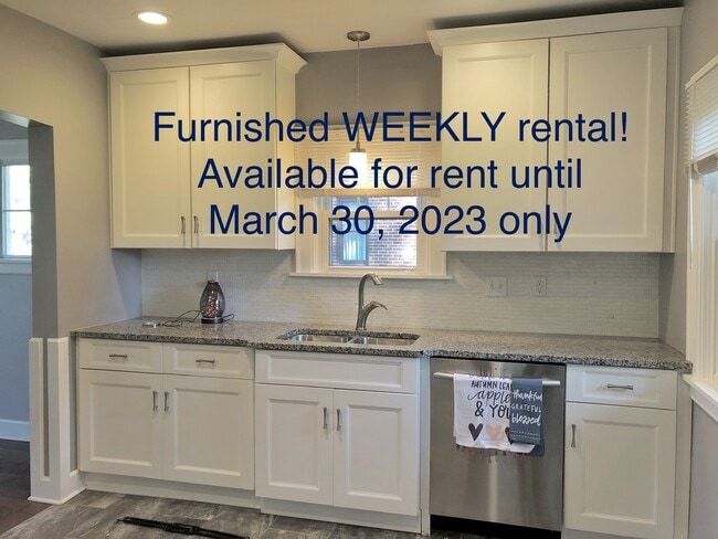Vacation home available now thru 3/30/2022 - 1959 Lakeside Dr