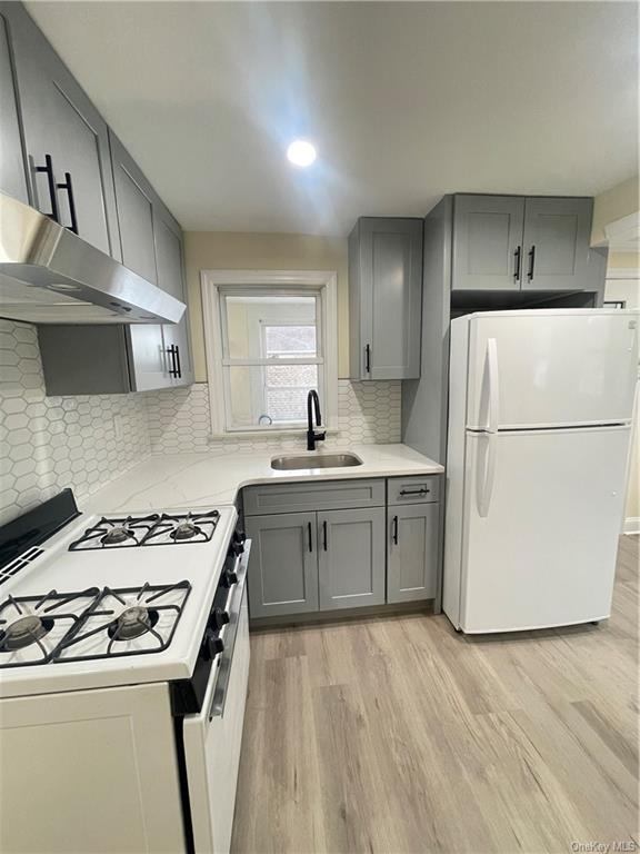 Foto del edificio - 11 Delano Ave