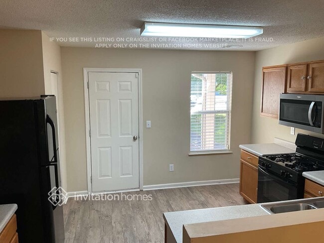Building Photo - 3035 Pebble Creek Ln