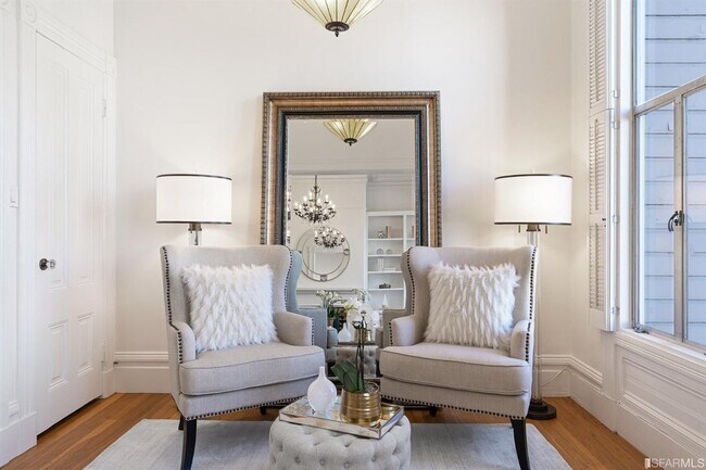 Building Photo - NEW! Stunning Pacific Heights Top-Floor Condo in Amazing Location w/ Parking – AMSI
