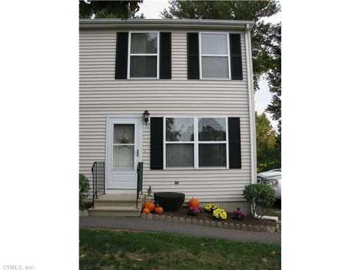 Primary Photo - 16 Holly Ln
