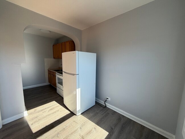 Foto del edificio - 6956 N Ashland Ave