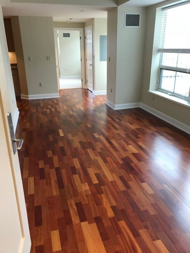 Building Photo - 1 bedroom in Boston MA 02129