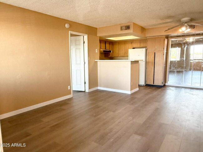 Building Photo - 3601 W Tierra Buena Ln