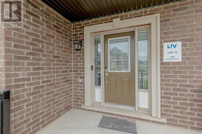 Building Photo - 171 Bilanski Farm Rd