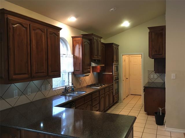 Building Photo - 10401 Stoneside Trl