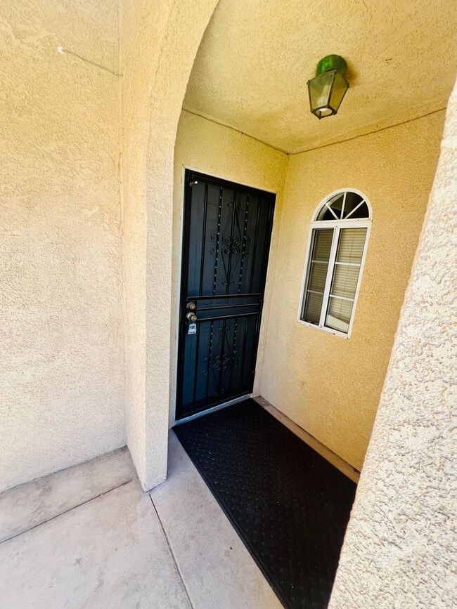 Foto del edificio - Two Bedroom Rental Home in Jess Ranch Avai...