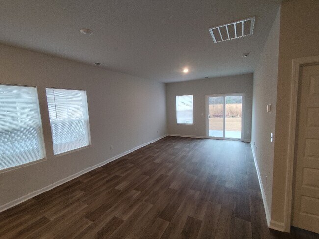 Foto del edificio - 2037 Osprey Isle Ln SW