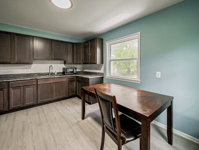 Foto del edificio - Charming 3BR Home Available Now in Pontiac!