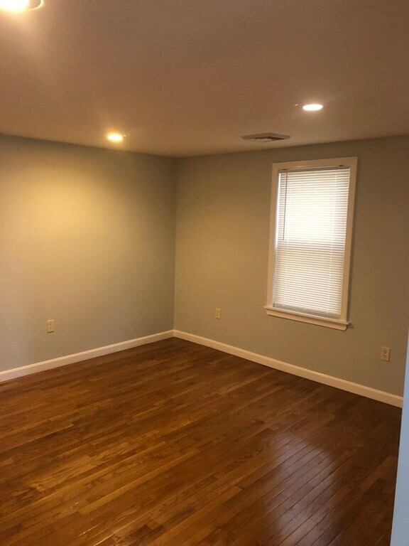 Foto del edificio - 14 Brackett St