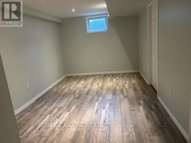 Building Photo - 13 Srigley St