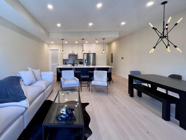 Foto del edificio - 822 Kennedy St NW