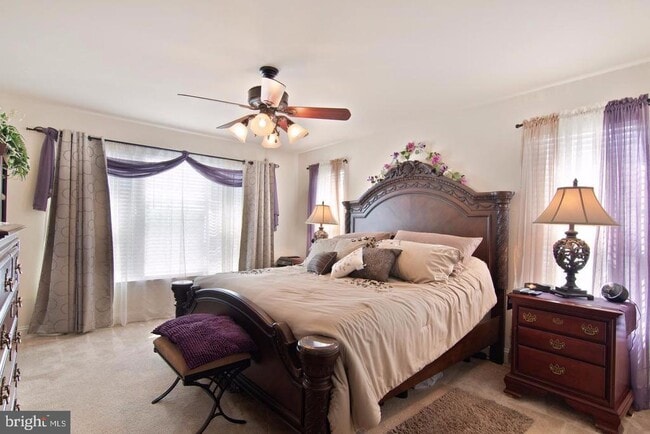 Building Photo - 2613 Glenriver Way