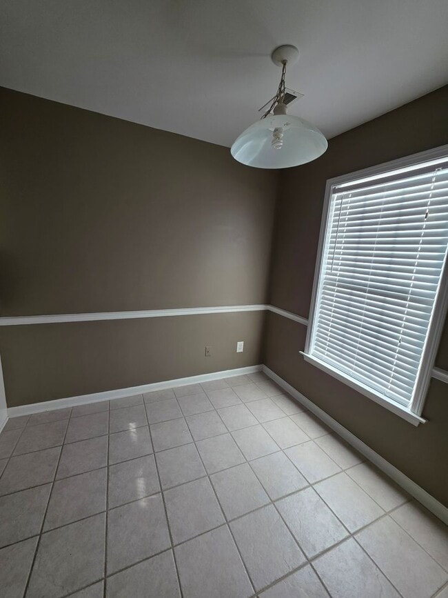 Foto del edificio - 2 BR Townhome!