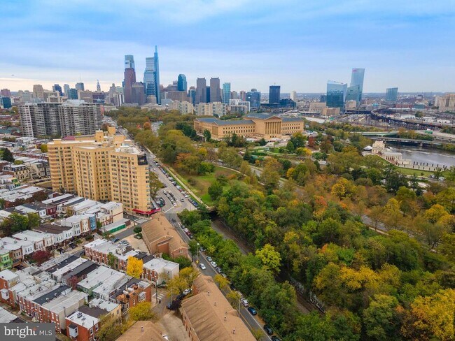 Foto del edificio - 2719 Folsom St