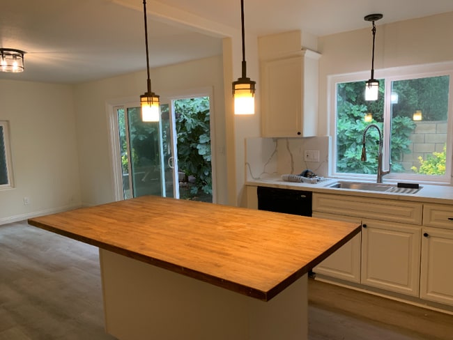 Building Photo - 4571 Lockhaven Cir