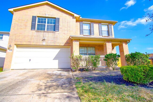 Building Photo - 15602 Waumsley Way