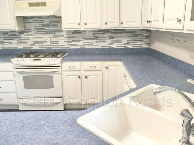 Building Photo - 2415 Marsh Creek Ct
