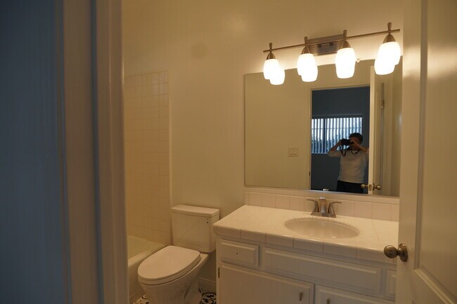 Master bath (hall bath identical) - 925 S Bedford St