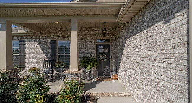 Foto del edificio - 120 Elledge Farm Dr