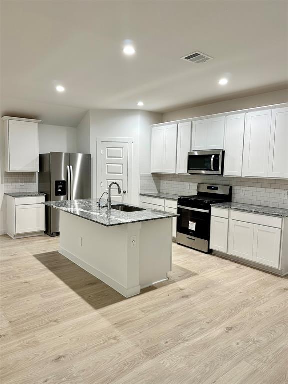 Building Photo - 4974 Edgewood Hill Ct
