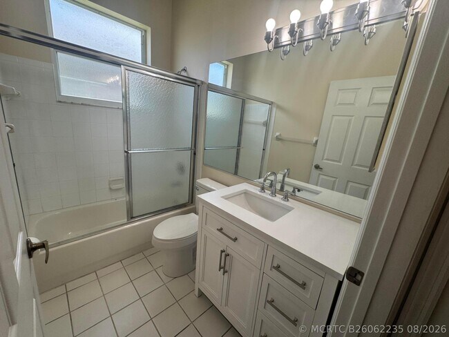 Building Photo - 981 NW Tuscany Dr