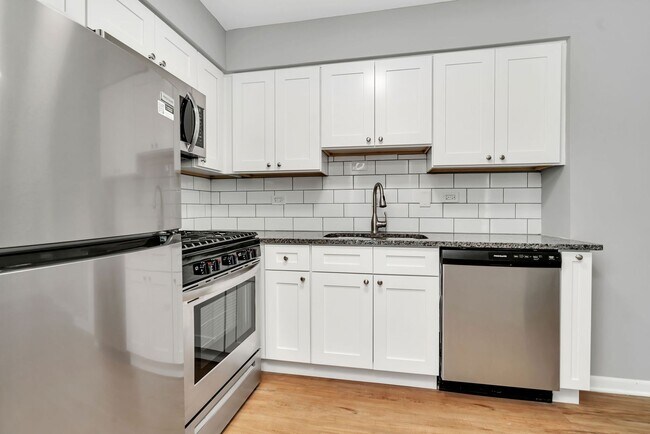 Foto del interior - 909-913 Plainfield Rd Apartments