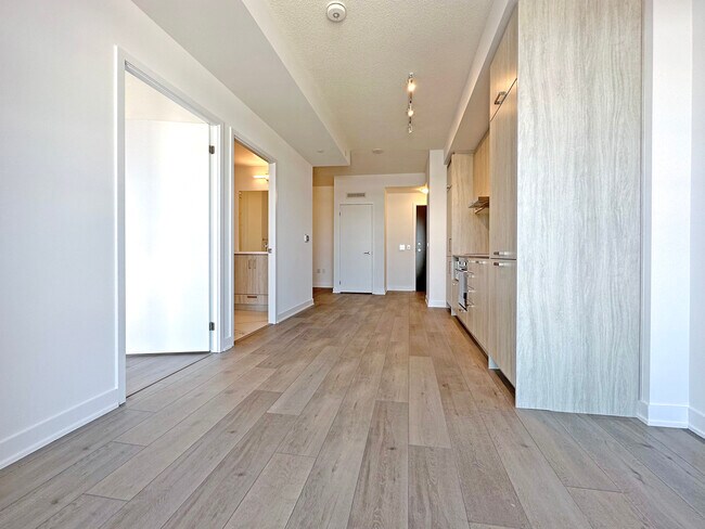Building Photo - 38 Honeycrisp Cres
