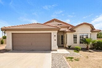 Building Photo - 633 S Bonito Ct