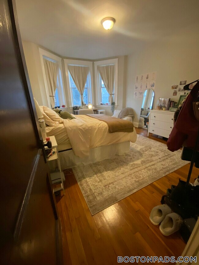 Foto del edificio - 1193 Commonwealth Ave