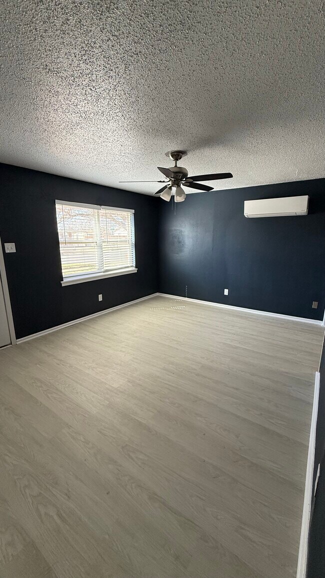 Building Photo - 2912 Harvard St