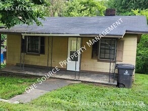 Building Photo - 645 McCreary St