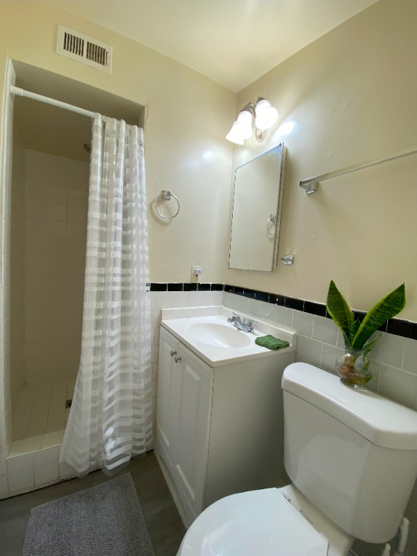 Building Photo - 11999 S Della Ln