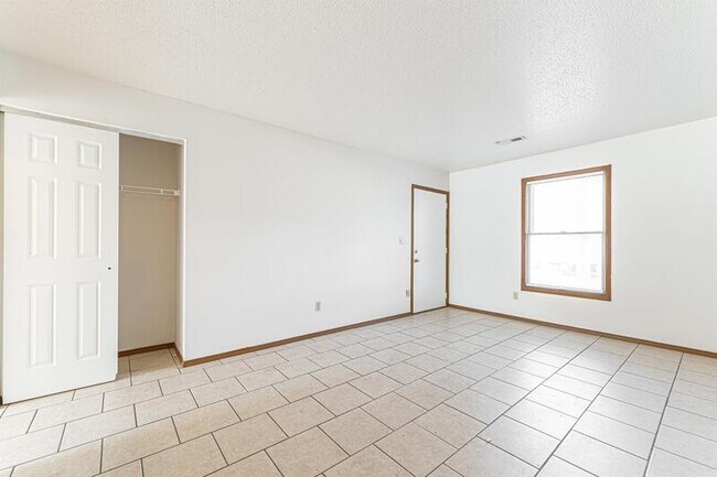 Foto del edificio - 1551 James Patrick Ln