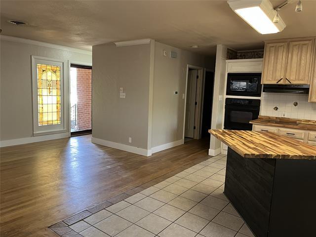 Foto del edificio - 3401 Leith Ave