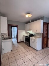 Building Photo - 448 Hillside Ave