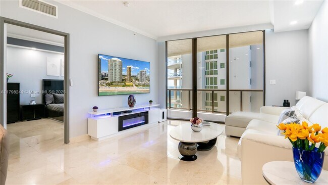 Foto del edificio - 16275 Collins Ave