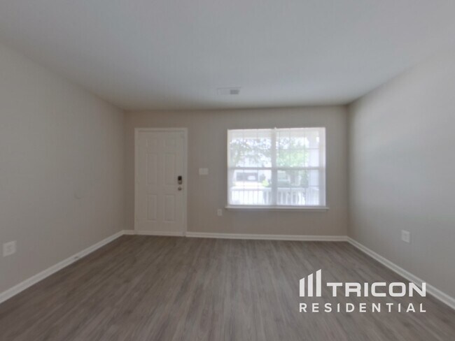Foto del edificio - 4614 Christenbury Hills Ln
