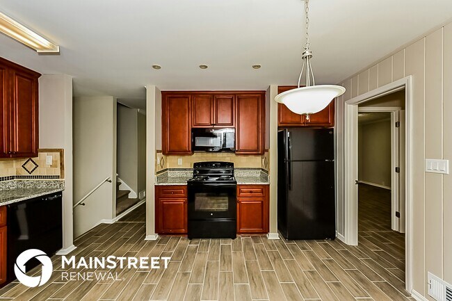 Foto del edificio - 5749 Cypress Ct