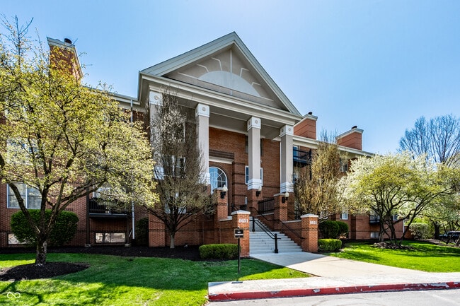 Foto del edificio - 8651 Jaffa Ct Dr E