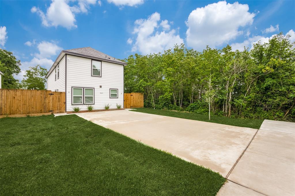 Primary Photo - 8643 Sunderland Rd