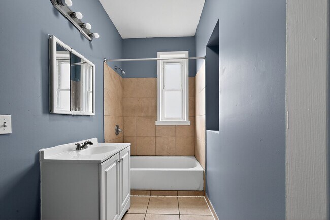 Foto del edificio - 3542 W 24th St