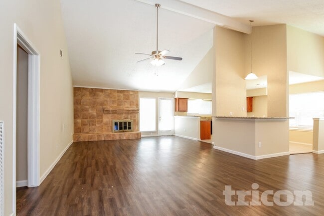 Foto del edificio - 7318 Foxway Ln