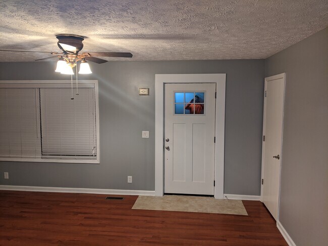 front door into living room - 1411 College Street