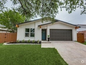 Building Photo - 2032 Meadfoot Rd