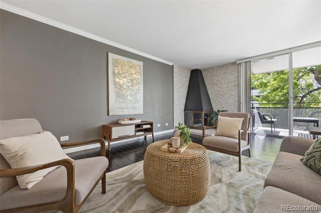 Foto del edificio - 1200 Vine St